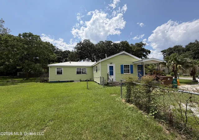 Photo 3 of Single family home for sale at 1639 Anita Ct, Biloxi, MS 39531 | MLS# 4161525 | Listing updated on 2026-09-04