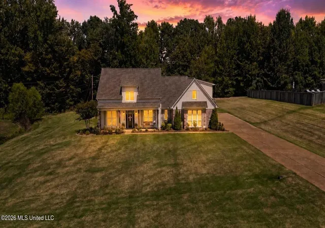 Photo 3 of Single family home for sale at 856 E Woodford Cvs, Hernando, MS 38632 | MLS# 4161737 | Listing updated on 2026-09-08