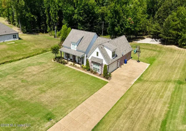 Photo 3 of Single family home for sale at 856 E Woodford Cvs, Hernando, MS 38632 | MLS# 4161737 | Listing updated on 2026-09-08