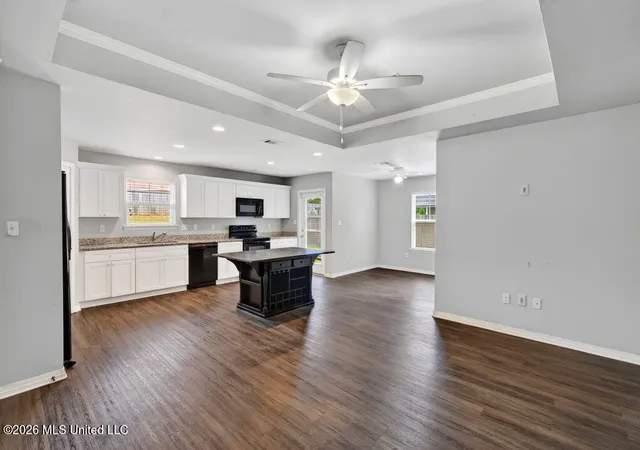 Photo 4 of Sale Pending at 13228 Willow Oak Cir, Gulfport, MS 39503 | MLS# 4162223 | Listing updated on 2026-09-13
