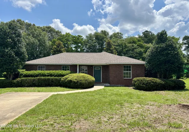 Photo 3 of Sale Pending at 101 Maci Ln, Lucedale, MS 39452 | MLS# 4161301 | Listing updated on 2026-09-04