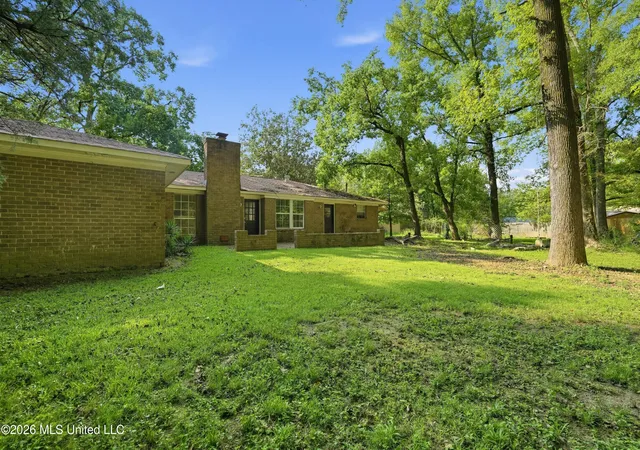 Photo 19 of Single family home for sale at 104 Roanwood Ct, Clinton, MS 39056 | MLS# 4161901 | Listing updated on 2026-09-10