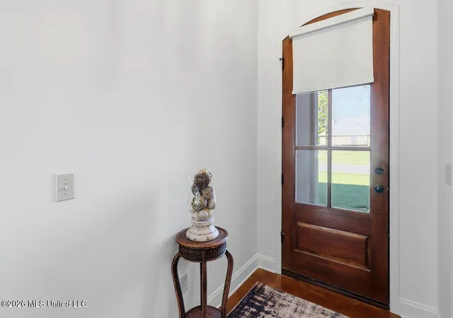 Photo 4 of Sale Pending at 137 Oak Meadow Dr, Clinton, MS 39056 | MLS# 4161312 | Listing updated on 2026-09-05