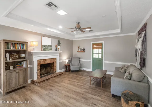 Photo 3 of Sale Pending at 103 Lakeside Dr, Brandon, MS 39047 | MLS# 4161493 | Listing updated on 2026-10-30