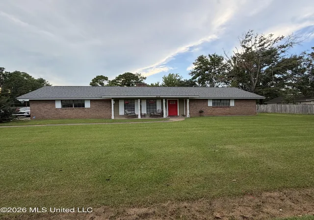 Single family home for sale at 204 Westover Dr, Forest, MS 39074 | MLS# 4161331