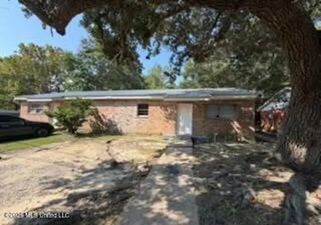 Photo 1 of Multi family home for sale at 1427 Jo Ellen Cir, Gulfport, MS 39501 | MLS# 4161852 | Listing updated on 2026-09-09