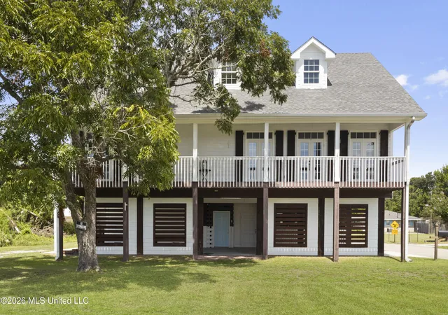 Photo 1 of Single family home for sale at 207 Saint Paul Ave, Pass Christian, MS 39571 | MLS# 4161341 | Listing updated on 2026-09-03