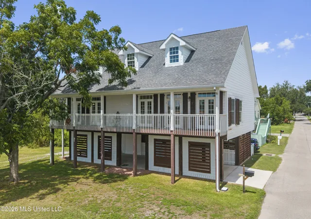 Photo 2 of Single family home for sale at 207 Saint Paul Ave, Pass Christian, MS 39571 | MLS# 4161341 | Listing updated on 2026-09-03