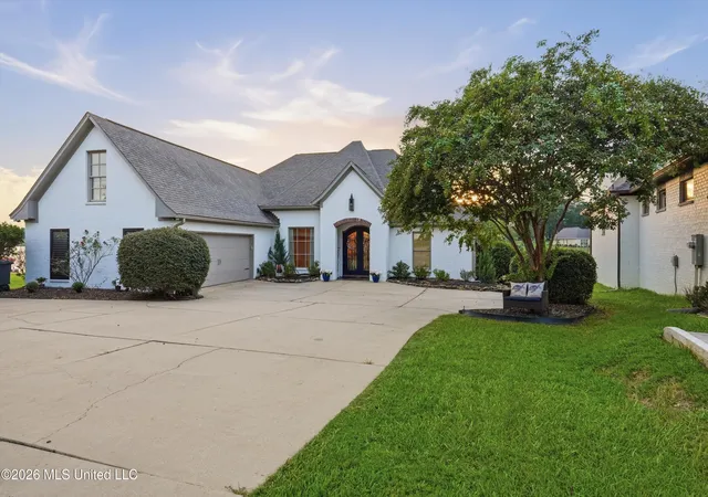 Photo 4 of Single family home for sale at 213 Northshore Pl, Madison, MS 39110 | MLS# 4161582 | Listing updated on 2026-09-21
