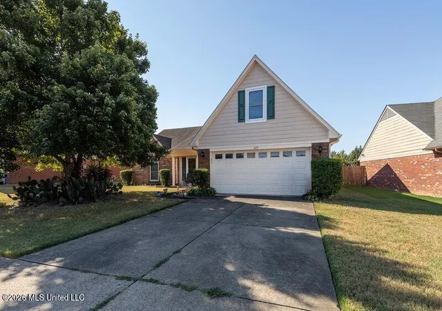 Photo 1 of Sale Pending at 4397 Bradford Dr, Horn Lake, MS 38637 | MLS# 4161374 | Listing updated on 2026-09-05