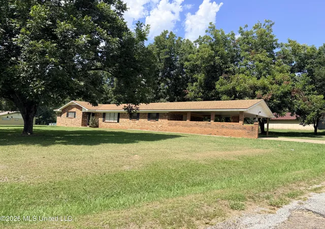 Photo 3 of Sale Pending at 254 Taylor Dr, Morton, MS 39117 | MLS# 4161360 | Listing updated on 2026-09-09