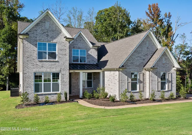 Photo 2 of Single family home for sale at 9826 Cypress Lodge Cvs, Olive Branch, MS 38654 | MLS# 4161371 | Listing updated on 2026-10-14