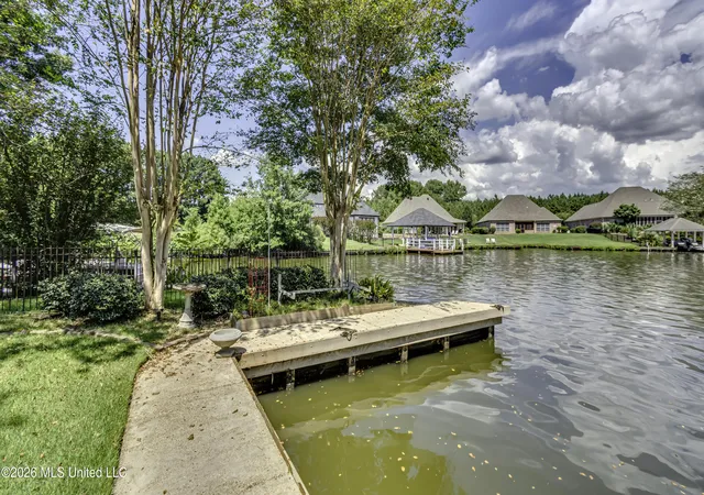 Photo 4 of Single family home for sale at 114 Northshore Way, Madison, MS 39110 | MLS# 4161515 | Listing updated on 2026-09-07