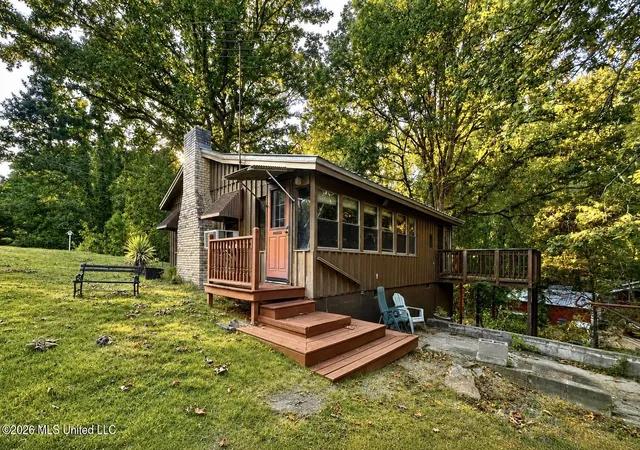 Photo 3 of Single family home for sale at 330 Lake Shore Dr, Ashland, MS 38603 | MLS# 4161519 | Listing updated on 2026-09-21