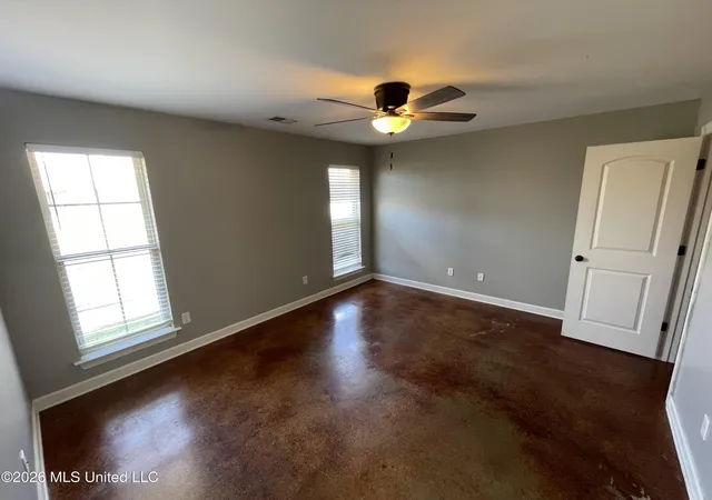 Photo 3 of Single family home for sale at 8821 Smith Ranch Dr, Southaven, MS 38671 | MLS# 4161542 | Listing updated on 2026-09-04