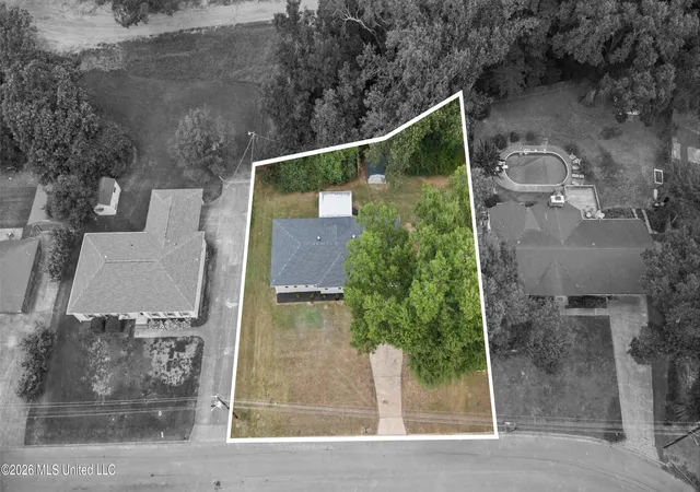 Photo 3 of Sale Pending at 9194 Mason St, Olive Branch, MS 38654 | MLS# 4161431 | Listing updated on 2026-09-11