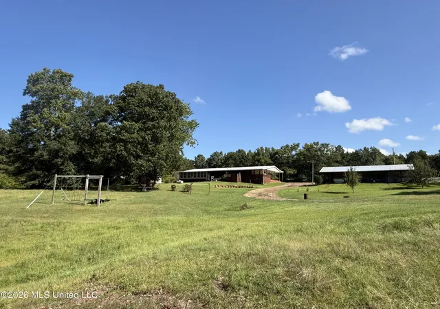 Photo 4 of Sale Pending at 7626 Attala Rd 5216, Kosciusko, MS 39090 | MLS# 4161456 | Listing updated on 2026-09-09
