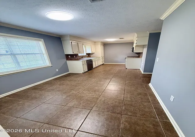 Photo 4 of Single family home for sale at 420 Vista Ct, Richland, MS 39218 | MLS# 4161457 | Listing updated on 2026-09-04