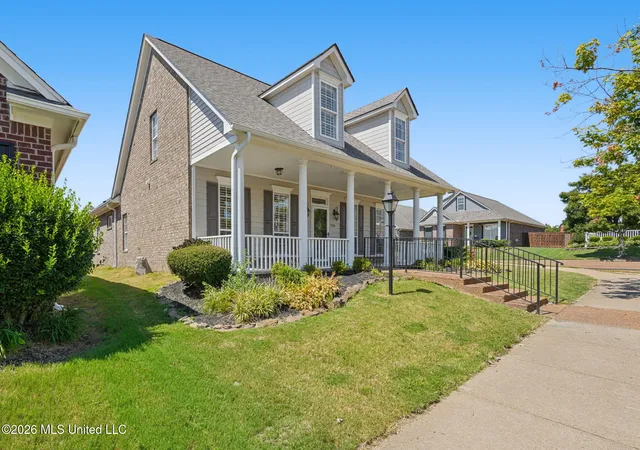 Photo 3 of Single family home for sale at 7326 Stone Ridge Dr, Olive Branch, MS 38654 | MLS# 4161888 | Listing updated on 2026-09-10