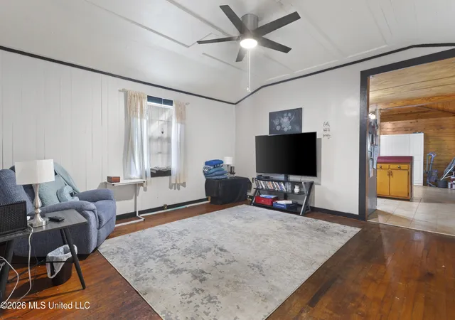 Photo 4 of Sale Pending at 3506 Phillips St, Moss Point, MS 39563 | MLS# 4161598 | Listing updated on 2026-09-11
