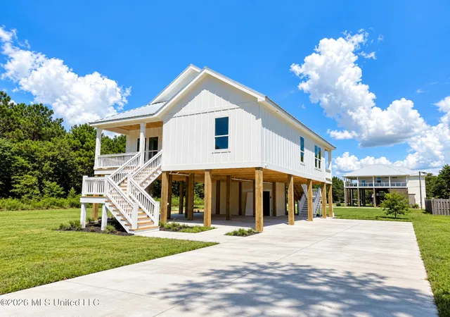 Photo 3 of Single family home for sale at 404 4th Street, Waveland, MS 39576 | MLS# 4161875 | Listing updated on 2026-09-23