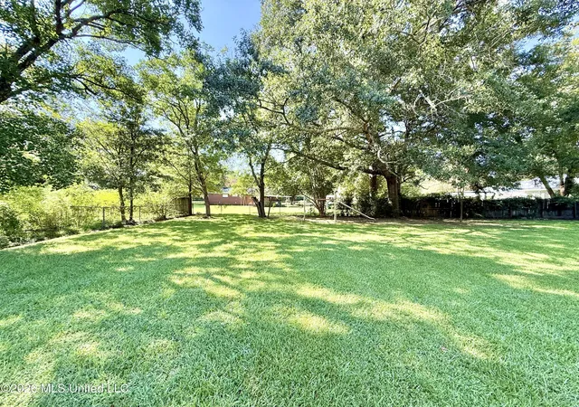 Photo 37 of Single family home for sale at 207 N Bennett St, Crystal Springs, MS 39059 | MLS# 4161699 | Listing updated on 2026-09-08