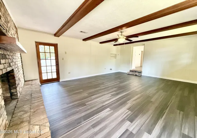 Photo 4 of Single family home for sale at 207 N Bennett St, Crystal Springs, MS 39059 | MLS# 4161699 | Listing updated on 2026-09-08