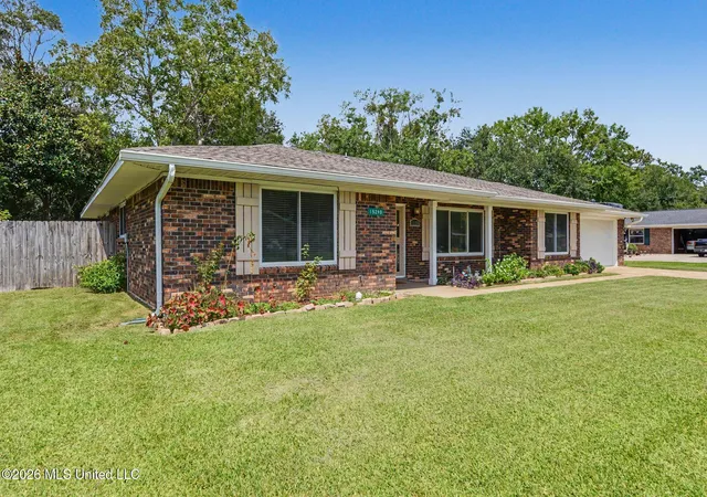Photo 2 of Single family home for sale at 15290 N Parkwood Dr, Gulfport, MS 39503 | MLS# 4161541 | Listing updated on 2026-09-09