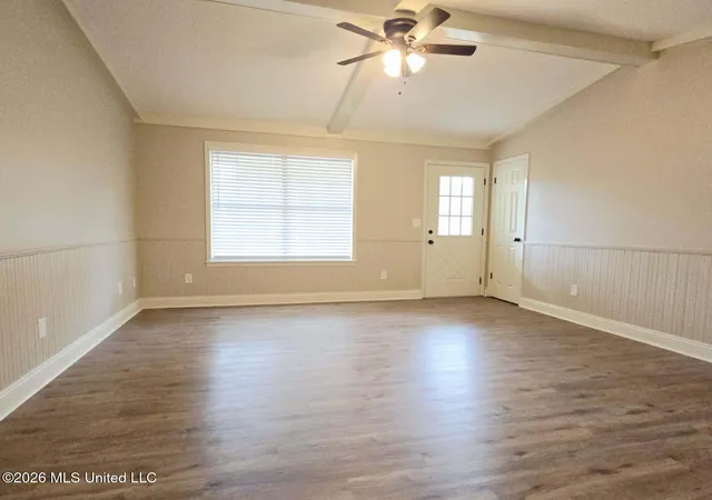 Photo 3 of Sale Pending at 104 N Old Hwy 15, Laurel, MS 39443 | MLS# 4161576 | Listing updated on 2026-09-15
