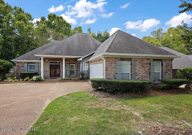 Photo 1 of Single family home for sale at 707 Highland Pl, Brandon, MS 39047 | MLS# 4161508 | Listing updated on 2026-09-14