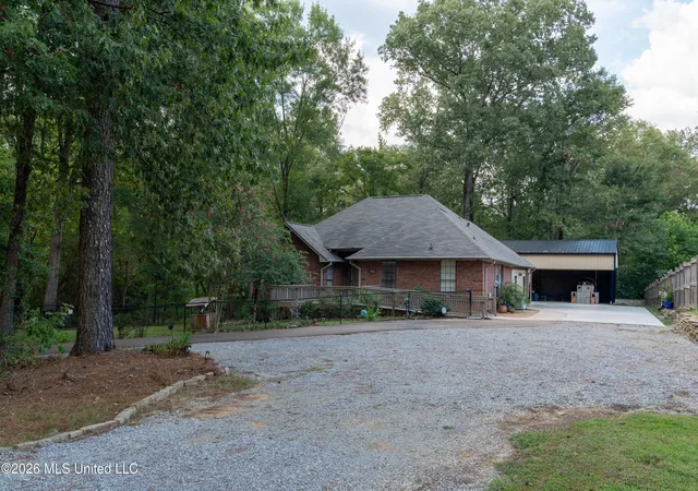 Photo 3 of Single family home for sale at 197 Lorman Ln, Madison, MS 39110 | MLS# 4161528 | Listing updated on 2026-09-05