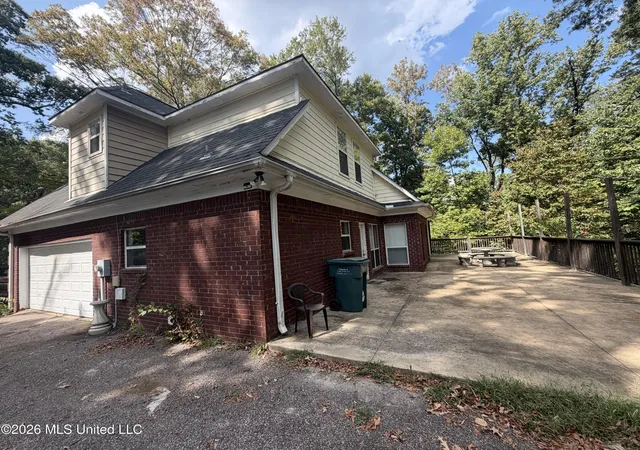 Photo 3 of Single family home for sale at 435 Village Pkwy, Southaven, MS 38671 | MLS# 4162007 | Listing updated on 2026-09-10