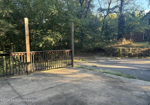 Photo 4 of Single family home for sale at 435 Village Pkwy, Southaven, MS 38671 | MLS# 4162007 | Listing updated on 2026-09-10