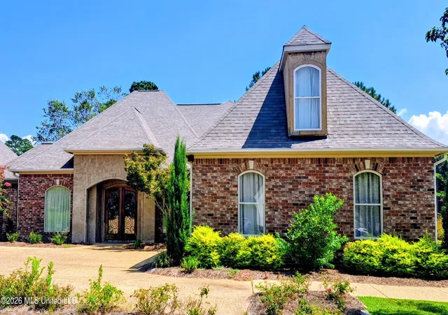 Photo 1 of Single family home for sale at 134 Pinnacle Cir, Brandon, MS 39047 | MLS# 4161729 | Listing updated on 2026-09-15