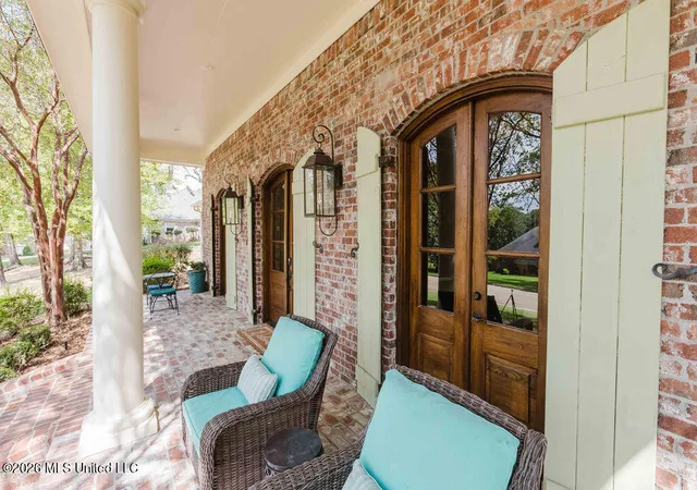 Photo 4 of Single family home for sale at 255 Forest Lake Dr, Madison, MS 39110 | MLS# 4162297 | Listing updated on 2026-09-13