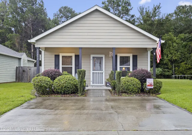 Photo 1 of Single family home for sale at 13052 Tracewood Dr, Gulfport, MS 39503 | MLS# 4161660 | Listing updated on 2026-09-16