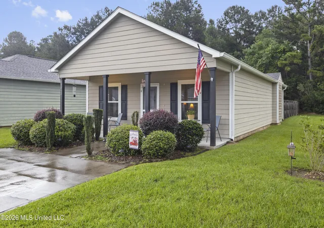Photo 2 of Single family home for sale at 13052 Tracewood Dr, Gulfport, MS 39503 | MLS# 4161660 | Listing updated on 2026-09-16