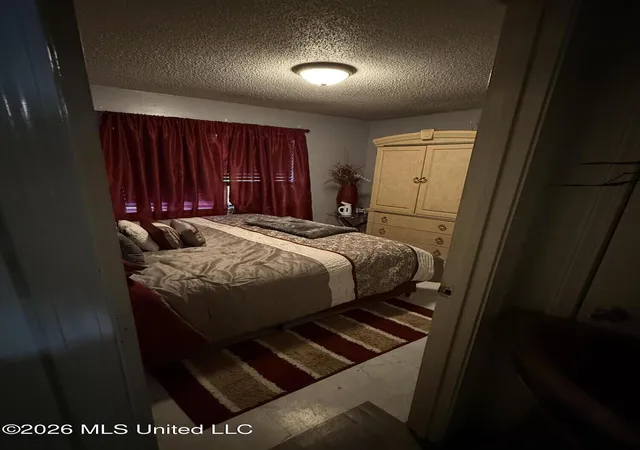Photo 3 of Single family home for sale at 118 Northview St, Utica, MS 39175 | MLS# 4161586 | Listing updated on 2026-09-08