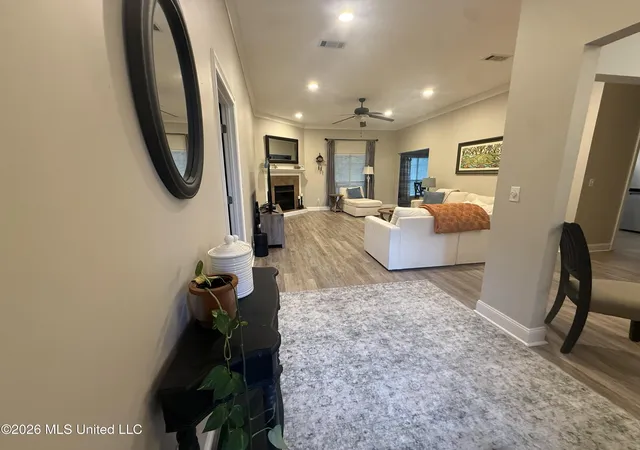 Photo 2 of Single family home for sale at 28 Docs Ln, Ellisville, MS 39437 | MLS# 4161591 | Listing updated on 2026-09-11