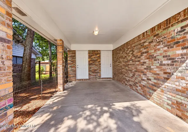 Photo 3 of Single family home for sale at 104 Ralph Dr, Gulfport, MS 39503 | MLS# 4162148 | Listing updated on 2026-10-18