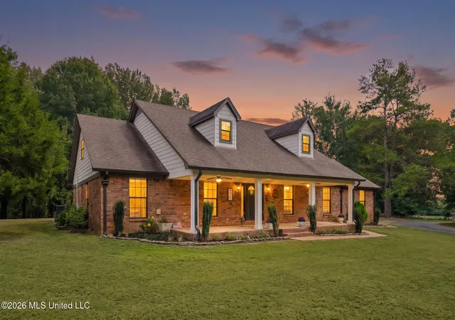 Single family home for sale at 1582 Tulane Rd, Nesbit, MS 38651 | MLS# 4161624