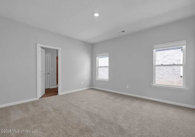 Photo 3 of Sale Pending at 8228 Bankhead Dr, Olive Branch, MS 38654 | MLS# 4161629 | Listing updated on 2026-09-13