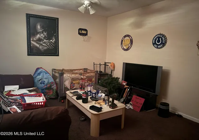 Photo 2 of Single family home for sale at 707 Hillmont Dr, Jackson, MS 39209 | MLS# 4161641 | Listing updated on 2026-09-07
