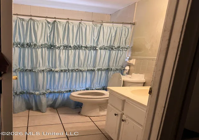 Photo 3 of Single family home for sale at 707 Hillmont Dr, Jackson, MS 39209 | MLS# 4161641 | Listing updated on 2026-09-07