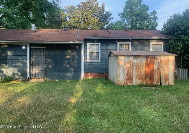 Photo 4 of Single family home for sale at 707 Hillmont Dr, Jackson, MS 39209 | MLS# 4161641 | Listing updated on 2026-09-07
