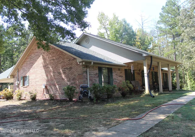 Photo 2 of Single family home for sale at 48 County Rd 6071, Baldwyn, MS 38824 | MLS# 4161642 | Listing updated on 2026-10-05
