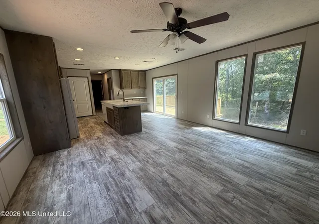 Photo 3 of Manufactured home for sale at 1246 Bolton Loop, Beaumont, MS 39423 | MLS# 4161653 | Listing updated on 2026-10-03