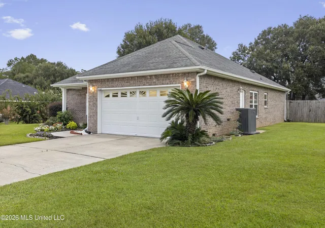 Photo 2 of Single family home for sale at 8195 Curry Rd, Biloxi, MS 39532 | MLS# 4161839 | Listing updated on 2026-09-09