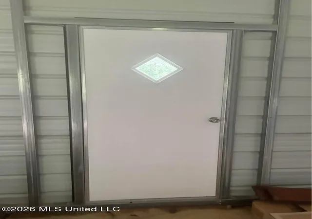Photo 2 of Manufactured home for sale at 16 2nd Street, Byhalia, MS 38611 | MLS# 4161693 | Listing updated on 2026-09-07