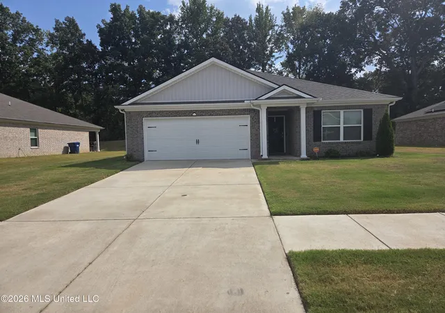 Photo 1 of Single family home for sale at 5343 Greenwood Rd, Horn Lake, MS 38637 | MLS# 4161826 | Listing updated on 2026-09-14